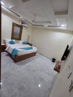 Hotel SENDAN INTERNATIONAL - 5
