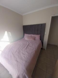 Lubsman Apartments - Centurion - 8