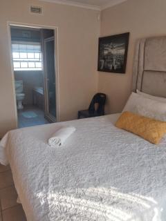 Lubsman Apartments - Centurion - 9