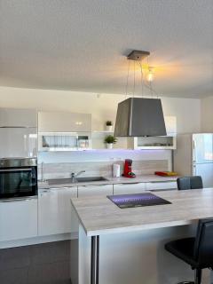 Superbe Appartement T3 - 6 Personnes - 100 m de la plage - Piscine- 6ODYS405C - 2