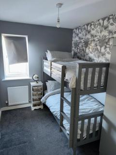 14 Lumb close - 2