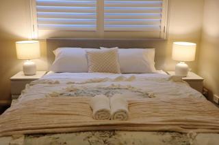 Palm Breeze Luxury House & Pool - Gold Coast - 1