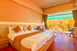 Luxury LHT 5Bhk Villa Alibaug - 5