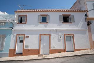 Sunset Apartment, Town Centre - 6