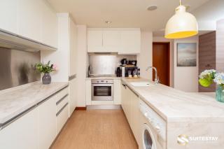 Emmar fashion avenue Dubai mall - 5