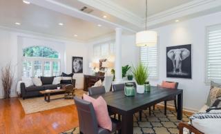 Bright Three-Bedroom Marina Home with Free Parking - 7