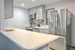 Vacation Home w Game Room Sauna Hot Tub Private Pool - 1