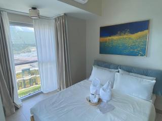 Modern 1BR with Magnificant Garden View, Near Airports, Okada, Solaire with Free Parking - 6