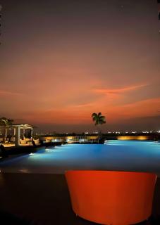 Modern 1BR With Magnificant Bayview Garden View, Near Airports, Okada, Solaire with Free Parking - 0