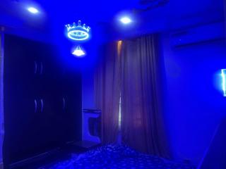 Complete royal design 3 bed room flat appartment - 8