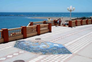 Benalmadena Seafront Apartment with Parking - Magnolia Marbella Properties - 8