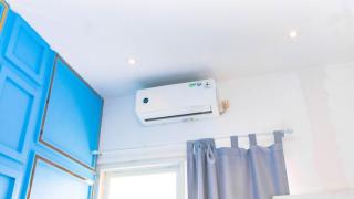 Villa Hindia with Private Pool and Balcony - 2