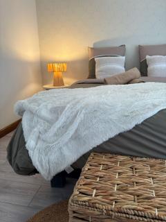 Au Pied des Sources by K - 1