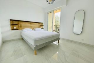 Nice And Bright 60 M With Terrace View On The Sea - Ajaccio - 4