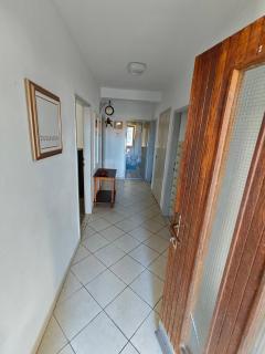 Lucy's place - 3