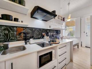 Modern decorated studio in Observatory - 5