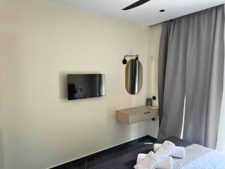 PanStel Twin Villas with private pools and jacuzzi - 3