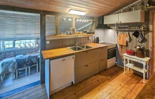 3 Bedroom Lovely Home In Dagali - 4