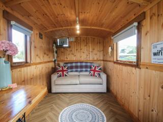 Sharon's Shepherd Hut - 4