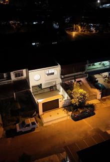 The Seven Room, Near Tebrau and Mount Austin - 9