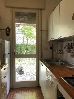 Beautiful villa near the beach - 4