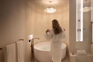 Amarè Beachside Luxury - 2