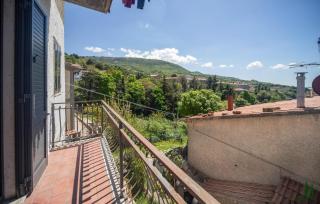 2 Bedroom Nice Apartment In Stribugliano - 0
