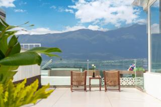 Dali Santorini Yuexin Seaview Hotel - 2