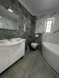 Vila Bran - 2