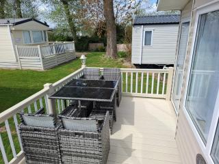 Valley side - 3 bedrooms sleeps 8 - 8