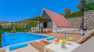 Villa Ilgın Panoramic Mountain & Sea Views, Secluded Retreat - - 0