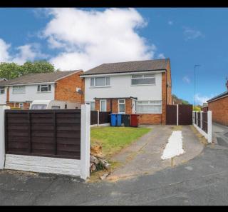 South Liverpool cosy 2 bedroom house - 0