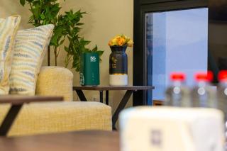 Villa with car parking Close to Airport & front - 6