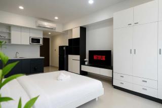 Urban Grey Stu District 4 Center Modern Cozy Escape - Ho-Chi-Minh-Stadt - 2