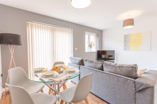 Modern 1 & 2 Bedroom Apartments in Oxford, Near Hospitals & Science Park - 1