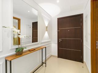 Kensington 2BR Lux flat Burj View and Dubai Mall link - 3
