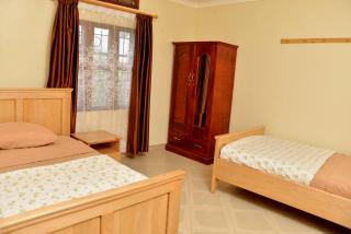 Aida's Gardens And Mable's Kitchen Entebbe - 5