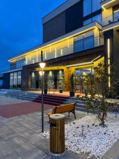 Iliria Hill Resort & Spa - 4