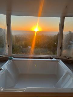 Big Bright Burlingame Hills Bay View Home - 7