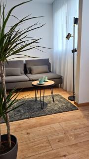 Sunny Danube Quay Luxe Studio - 7