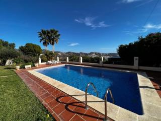 Villa Marietta, private pool villa with sea views and terrace, perfect for families and remote stays - 2