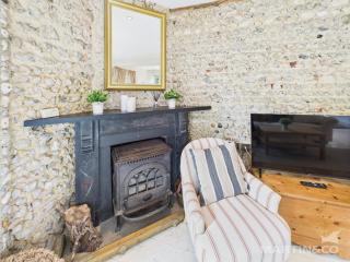 Brookpit Cottage Coastal Retreat - 0
