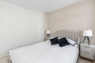 Cosy 2-Bed Retreat with Great Location - 0