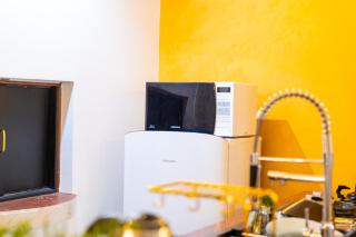 Villaroma Furnished Penthouse Suites - 8