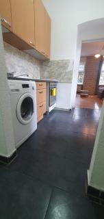 Great 2 Bedrooms Apartment near Enkplatz U3 - 8