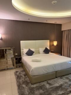 Royal Montania by DAMAC Paramount , Burj Khalifa View - 8