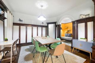 The Vic 3-BR Quick NYC Access & Parking - 3