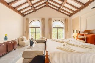 Casa Verdea 4-BHK Villa With Private Pool & Lift Near Popular Restaurants - 9