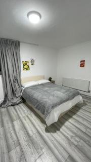 EnSuite Rooms-Portobello Road-Notting Hill Gate - 3