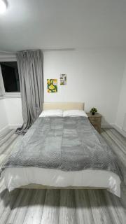 EnSuite Rooms-Portobello Road-Notting Hill Gate - 2